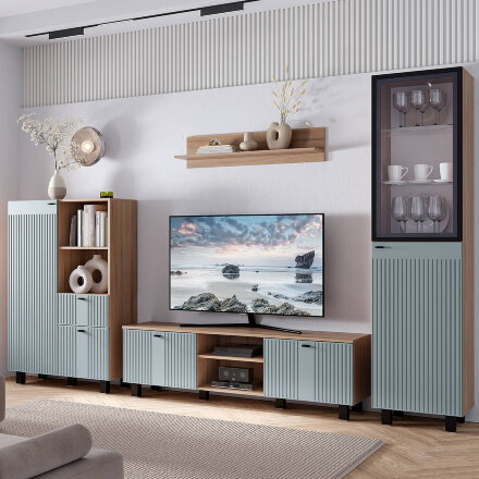 Шкаф Олива, Шарли бриз 