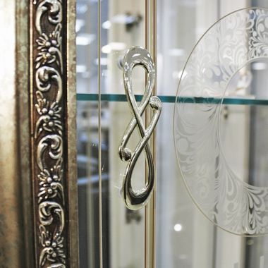 Шкаф 2-х дверный Версаль, Орех 